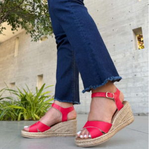 Alpargatas de Cuña Estilo "Lace-Up"