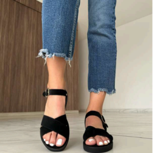 Sandalia "Urban Cross" Negra