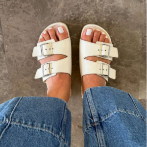 Sandalia "Late Buckle" Confort